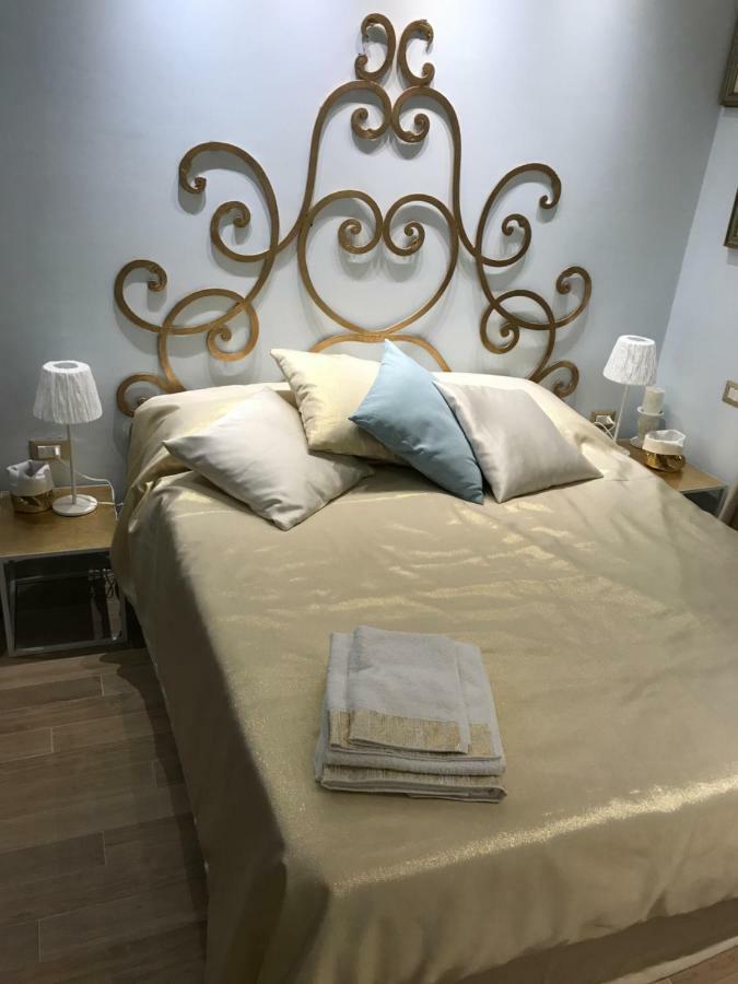 Chez Lumiere Villa Salerno Buitenkant foto