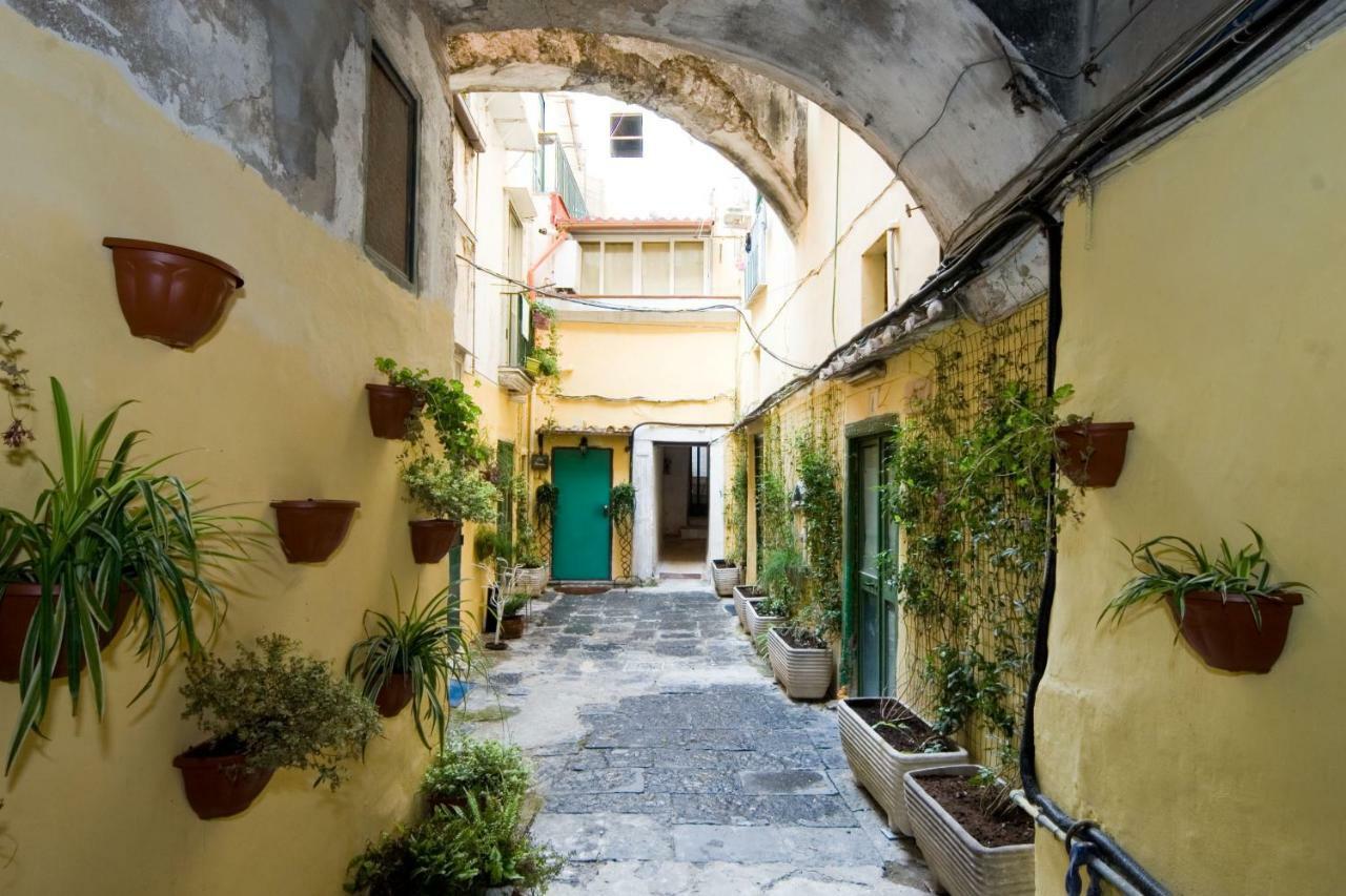 Chez Lumiere Villa Salerno Buitenkant foto
